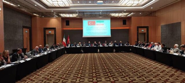 نشست هم‌اندیشی راهکارهای گسترش همکاری‌های تجاری-اقتصادی ایران و ترکیه برگزار شد