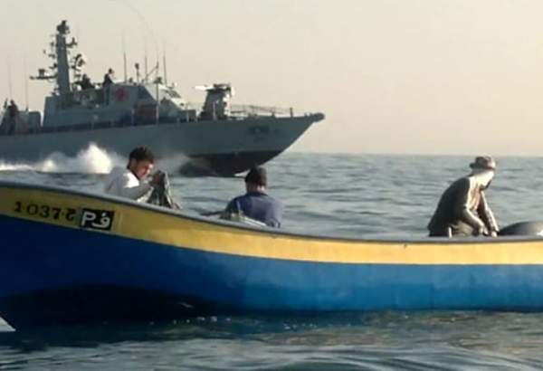 Israeli forces attack Palestinian fishermen in Gaza Strip