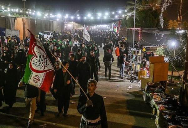 Arba’een pilgrims continue march towards Karbala at night (photo)  <img src="/images/picture_icon.png" width="13" height="13" border="0" align="top">