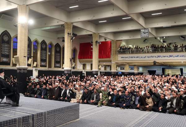 Ayat. Khamenei meets with people of Sistan and Baluchistan, South Khorasan province (photo)  <img src="/images/picture_icon.png" width="13" height="13" border="0" align="top">