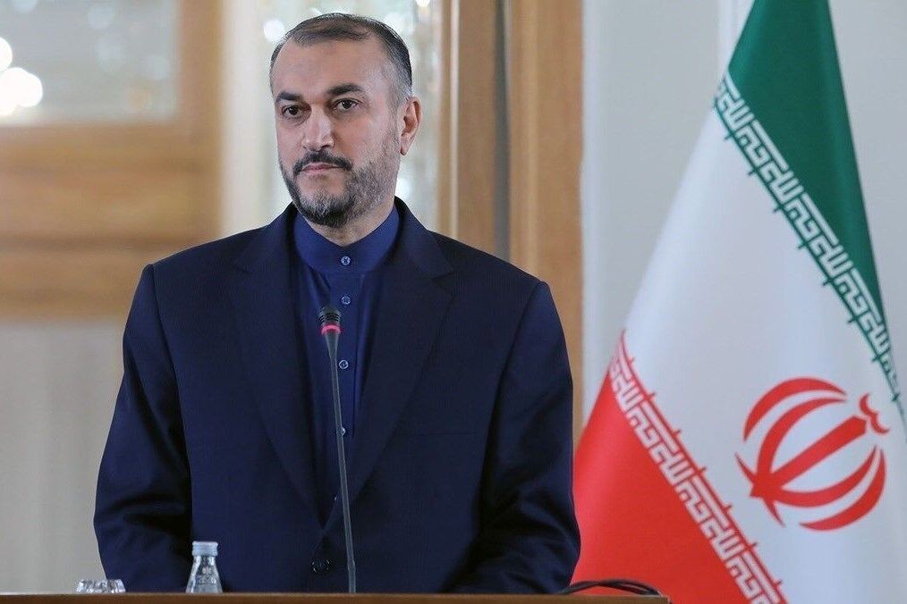 وزير الخارجية الإيراني : التوصل إلى اتفاق ليس بعيد المنال لو تخلت اميركا عن ازدواجيتها