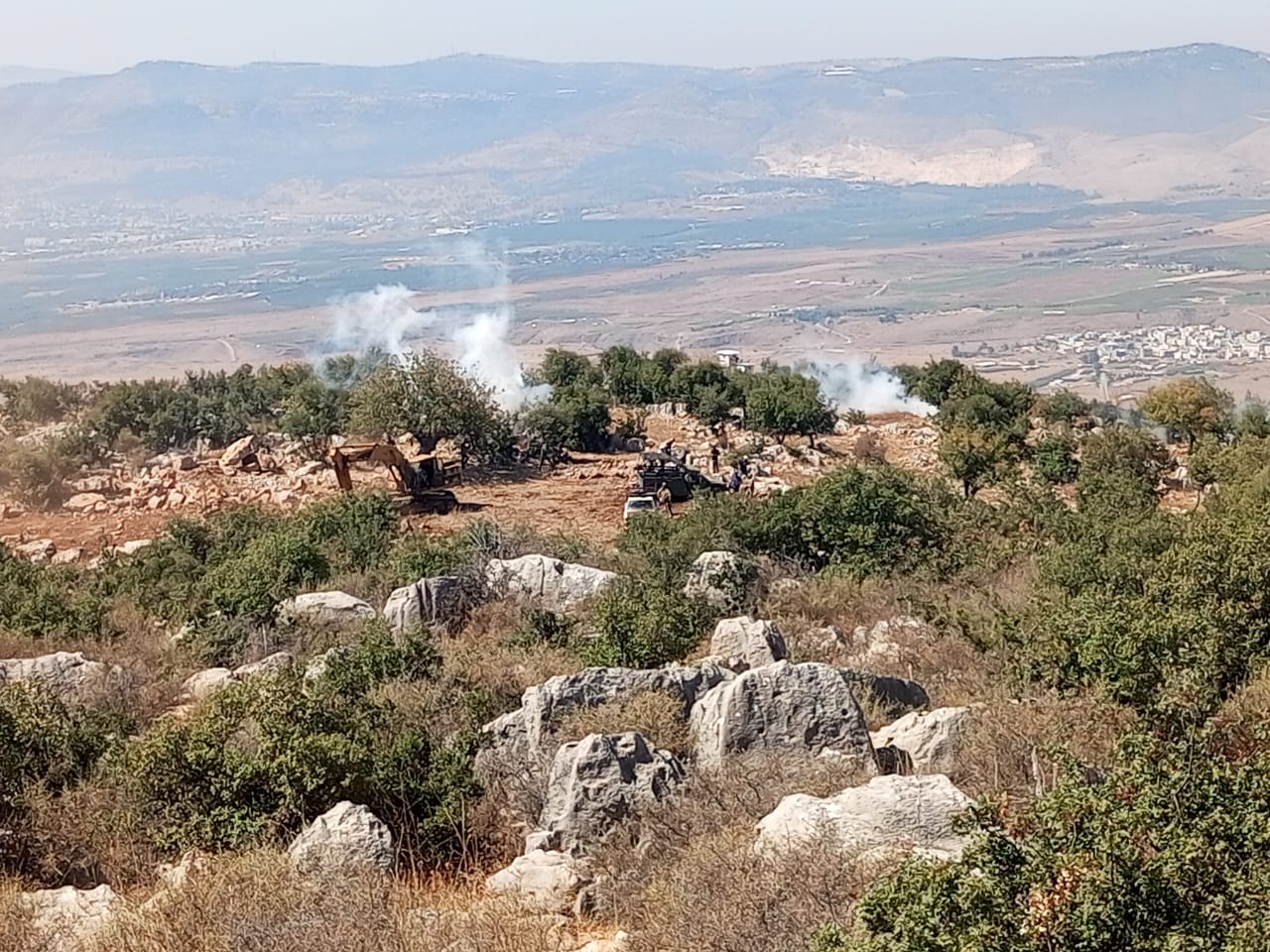 الجيش اللبناني يرد على إلقاء العدو الاسرائيلي قنابل في مزارع شبعا