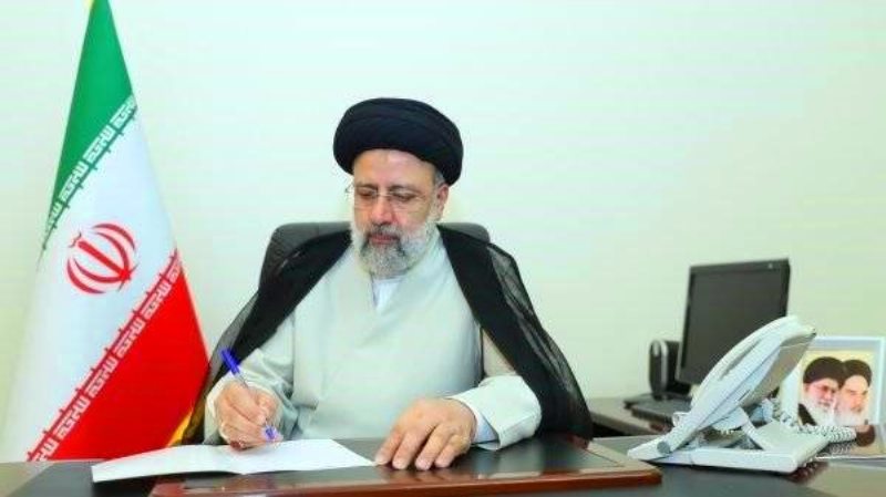 الرئيس الايراني : الاطلاق الناجح للقمر الصناعي "نور 3" مؤشر آخر لفشل حظر العدو