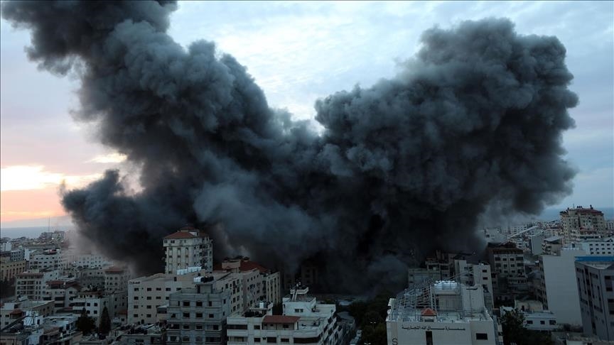جيش الاحتلال يواصل عدوانه العسكري على قطاع غزه لليوم الرابع  