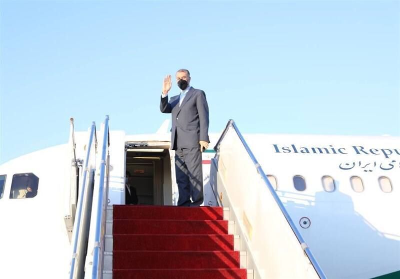 وزير الخارجية الايراني يتوجه الى العراق ولبنان الیوم الخمیس