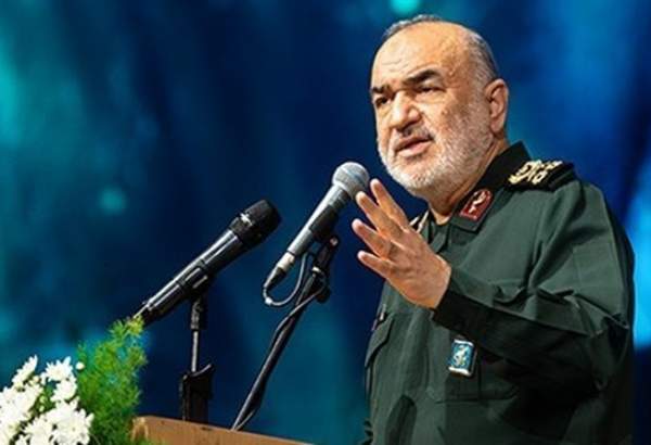 قائد الحرس الثوري : الوجود الصهيوني خنجر في خاصرة العالم الاسلامي