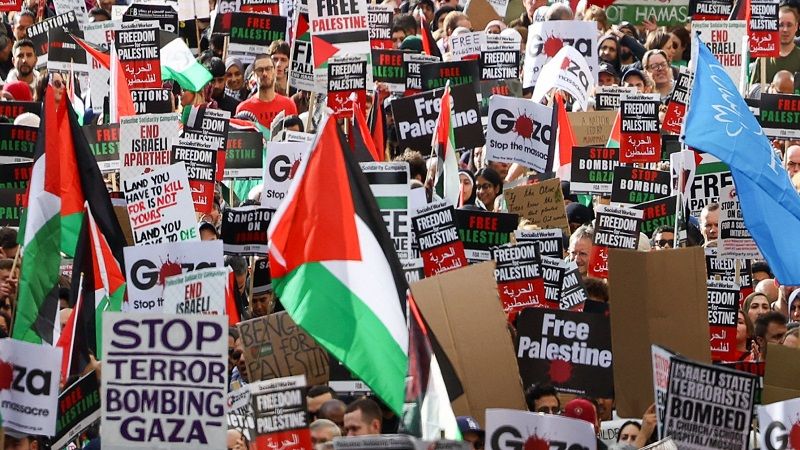 بريطانيا تفشل في منع مظاهرة لندن المطالبة بوقف العدوان على غزة