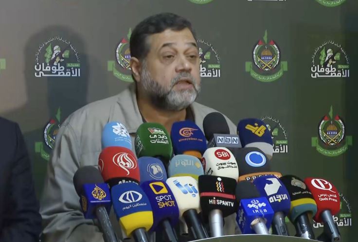 القيادي في حركة حماس : مجازر الصهاينة بحق شعبنا هي محاولة لاستعادة صورة جيش الاحتلال