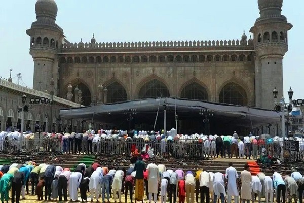 إيكونوميست : المحاكم باتت سلاح الهندوس لتدمير مساجد المسلمين بالهند