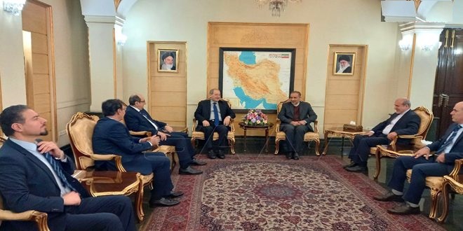 وزير الخارجية السوري يصل إلى طهران للمشاركة في مؤتمر طهران الدولي حول فلسطين