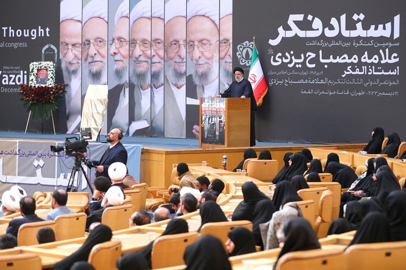 الرئيس الايراني : في يوم 30 ديسمبر عرف شعبنا الفتنة جيداً وكشفها على حقيقتها