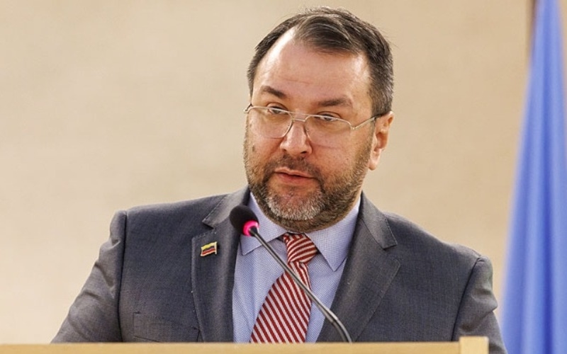 وزير الخارجية الفنزويلي، إيفان خيل بينتو