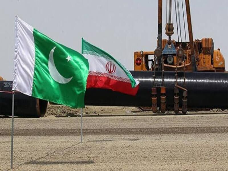 اسلام اباد تصادق على مشروع خط أنابيب الغاز مع إيران