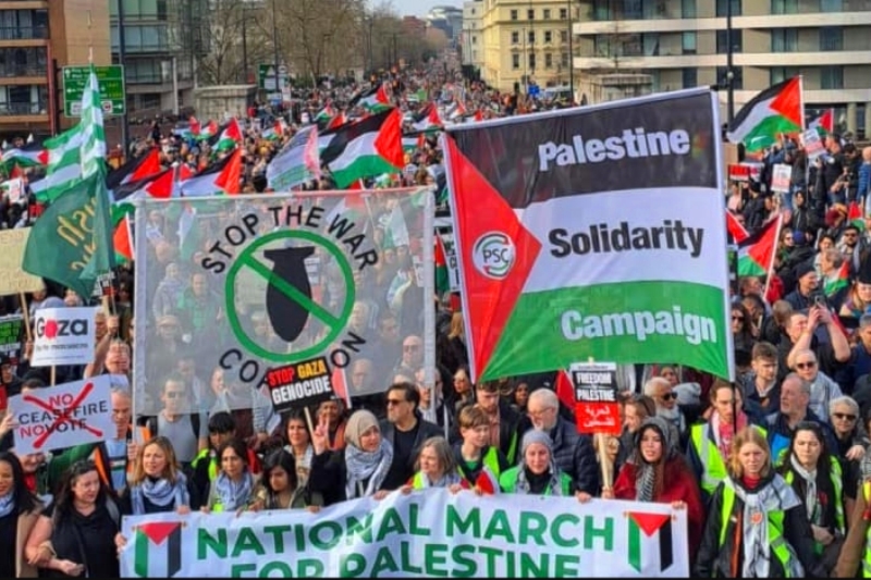 مظاهرات حاشدة في مدن أوروبية عدة نصرة لغزة ومطالبة بوقف إبادة الفلسطينيين  