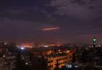La défense aérienne syrienne repousse une frappe de missile israélienne près de Damas