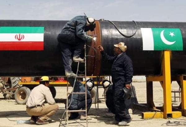 پاک ایران گیس پاٸپ لاٸن منصوبے پر امریکا سے چھوٹ مانگیں گے