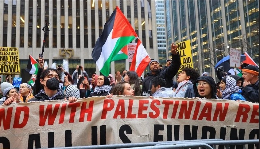 احتجاجات تضامنية مع فلسطين ومناهضة لـ بايدن خلال حملته الانتخابة للعام 2024
