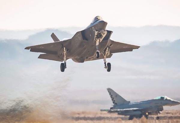 Les États-Unis envoient davantage de bombes et d’avions de combat à Israël pour la guerre à Gaza