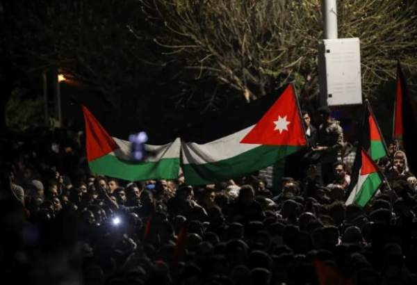 Pro-Palestine rally held near Israeli embassy in Amman, Jordan (video)  <img src="/images/video_icon.png" width="13" height="13" border="0" align="top">