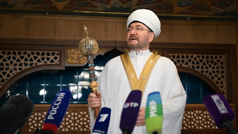 مفتي روسيا يهنئ المسلمين بحلول عيد الفطر