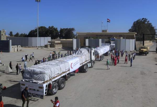 Israel blocks food convoys three times more than other aid convoys entering Gaza