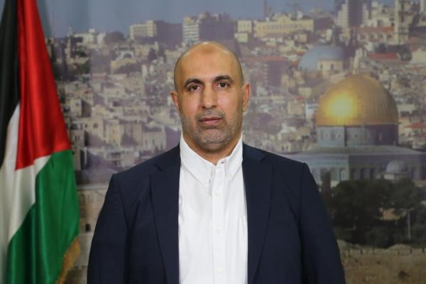 قيادي في حماس يدعو ابناء الضفة لمساندة المقاومة بغزة