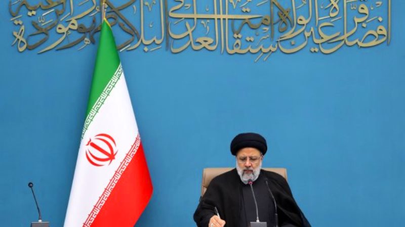 الرئيس الايراني : نراقب التطورات بالمنطقة وأي مغامرة جديدة ستقابل برد فعل اكبر