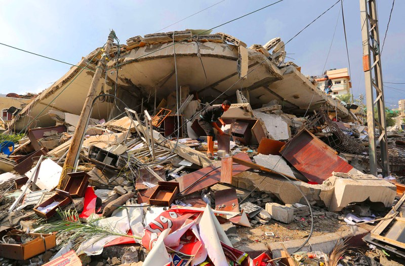 المرصد الأورومتوسطي يحذر من كارثة صحية وبيئية تتهدد سكان قطاع غزة