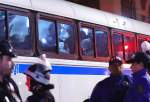 Des dizaines de personnes arrêtées et chargées dans des bus de police à l’Université de Columbia