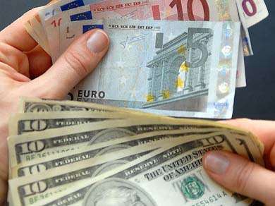 پیش بینی برابر شدن ارزش یورو و دلار در سال ۲۰۱۱
