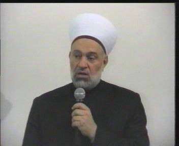 الندوة الشيخ الدكتور حسام الدين الفرفور نائب المشرف العام على معهد الفتح الإسلامي بدمشق