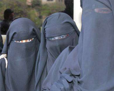 اقدام عجیب مردان استرالیا برای مبارزه با حجاب زنان مسلمان