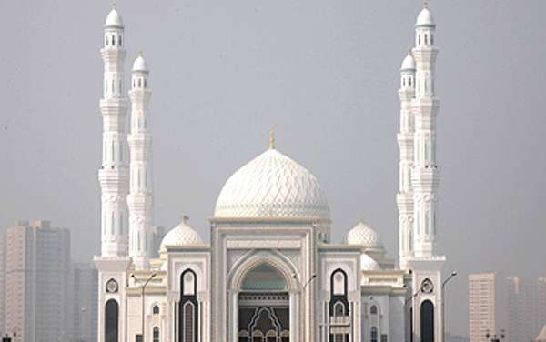 بزرگترین مسجد آسیای مرکزی در قزاقستان / تصاوير روز