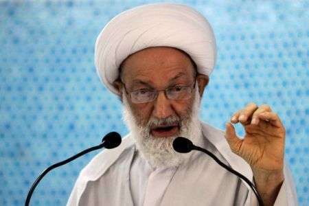 “Al Kalifa is ignorant to solve Bahrain crisis.”