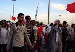 بحرینی ها برادامه راه شهدا تاکید کردند