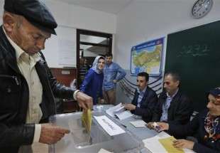 Turkey holds legislative elections