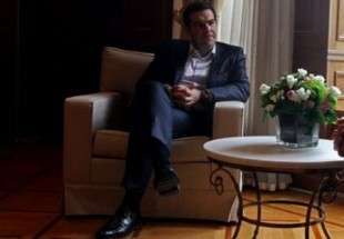 نخست وزیر یونان استعفا کرد