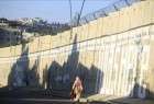 الاحتلال الصهيوني يعتزم إقامة سياج ذكي بين الخليل ومنطقة لاخيش
