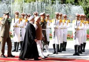 الرئيس روحاني يستقبل رئيس وزراء الهند رسميا