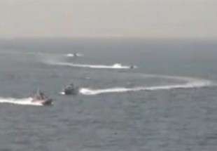 البحرية الإيرانية تعترض مدمرة أميركية بالخليج الفارسي