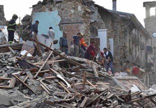 اٹلی: زلزلے سے متاثرہ علاقوں میں امدادی کاموں میں دشواری  