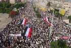 اليمنيون يشاركون في مسيرة حاشدة في باب اليمن بصنعاء تحت عنوان "وفاء لدماء الشهداء"  <img src="/images/video_icon.png" width="13" height="13" border="0" align="top">