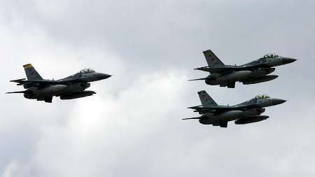 چهار عضو پ.ک.ک در حمله هواپیماهای ترکیه به شمال عراق کشته شدند
