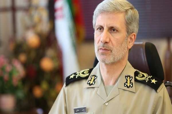 وزير الدفاع : استراتيجية طهران ترتكز على تطوير العلاقات مع كافة دول العالم ماعدا الكيان الصهيوني وأميركا