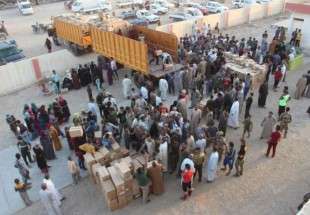 توزیع ۳۵۰۰ سبد غذایی میان آوارگان عراقی