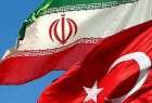 ايران وتركيا توقعان اتفاقا لاستخدام العملة الوطنية في التبادل التجاري