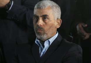 السنوار: حماس لن تستغني عن السلاح ونريد أن نكون تحت مظلة منظمة التحرير