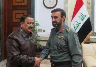 الملحق العسكري الايراني يلتقي وزير دفاع العراق
