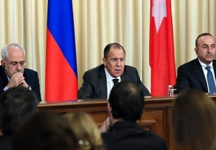 لافروف: اجتماع وزراء خارجية روسيا وتركيا وإيران تحضيرٌ لـ"قمة سوتشي"
