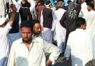 درگیری معترضان مذهبی با پلیس در حومه اسلام‌آباد